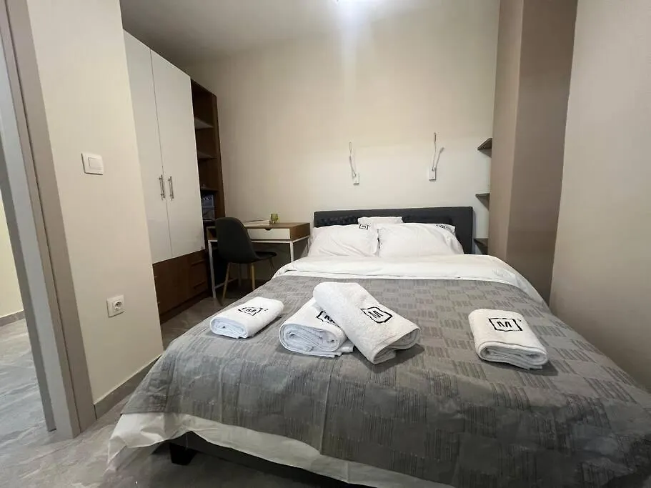 Odyssey Apt 1 Thessaloniki 0*,